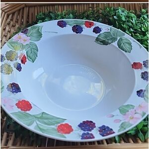 Vintage Stoneware Berry Bowl Raspberry Blackberry Soup/Cereal Cottage Core
